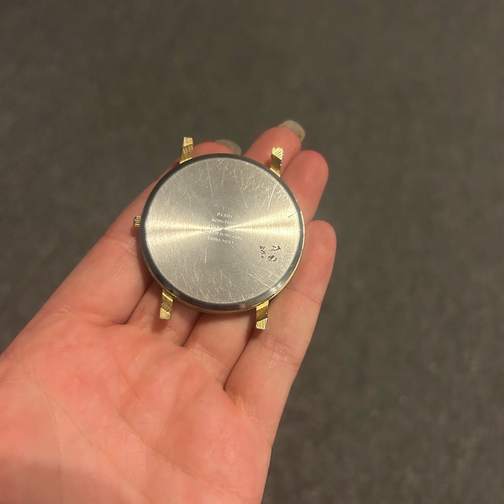 Quartz Watch face. - Picture 2 of 2